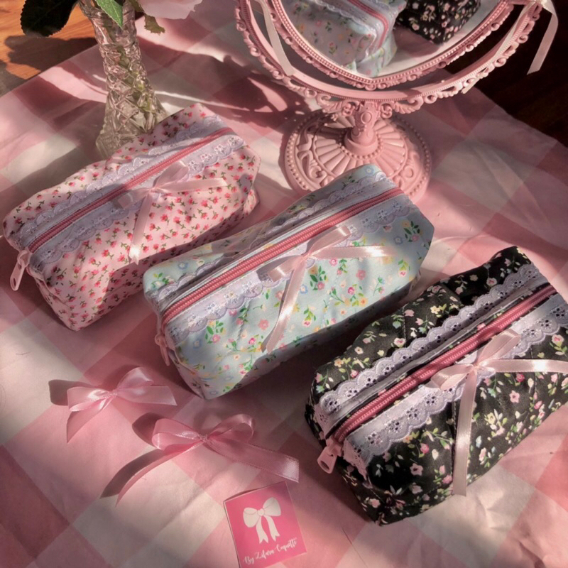 กล่องดินสอ Calina Floral MINI | พรีออเดอร์ | กล่องดินสอ Coquette By Zifara Coquette