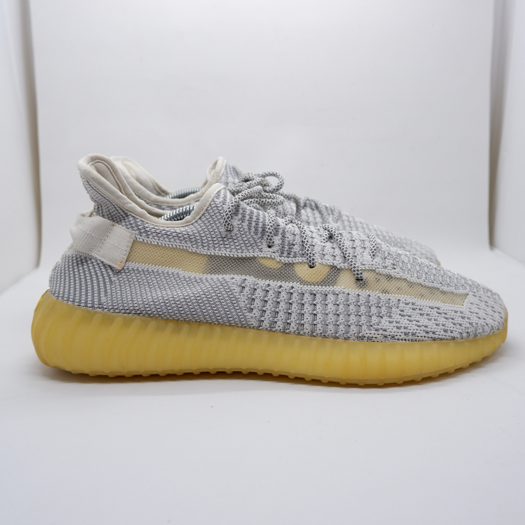 รองเท้ามือสอง/second SIZE 45 203 Adidas Yeezy 350 V2 Cloud White