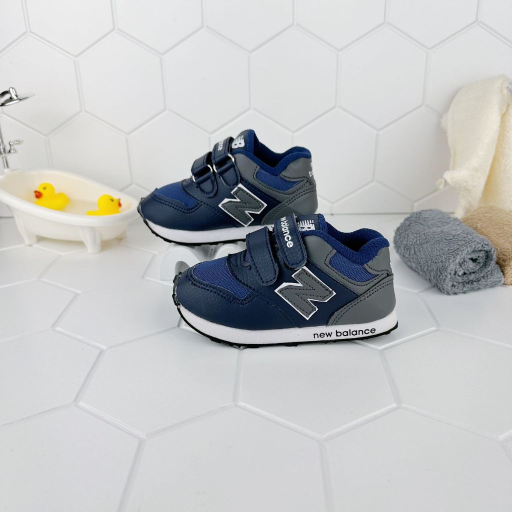 รองเท้ากีฬาเด็ก NB Running Velcro Navy Grey กาว/ NB รองเท้าเด็กชายและเด็กหญิง