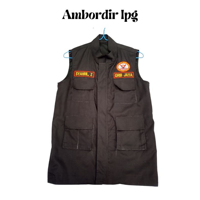 เสื้อกั๊ก GRIB JAYA*