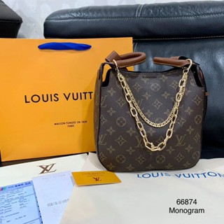 66874 มาใหม่ กระเป๋าสลิง พร้อมถุงกระดาษ