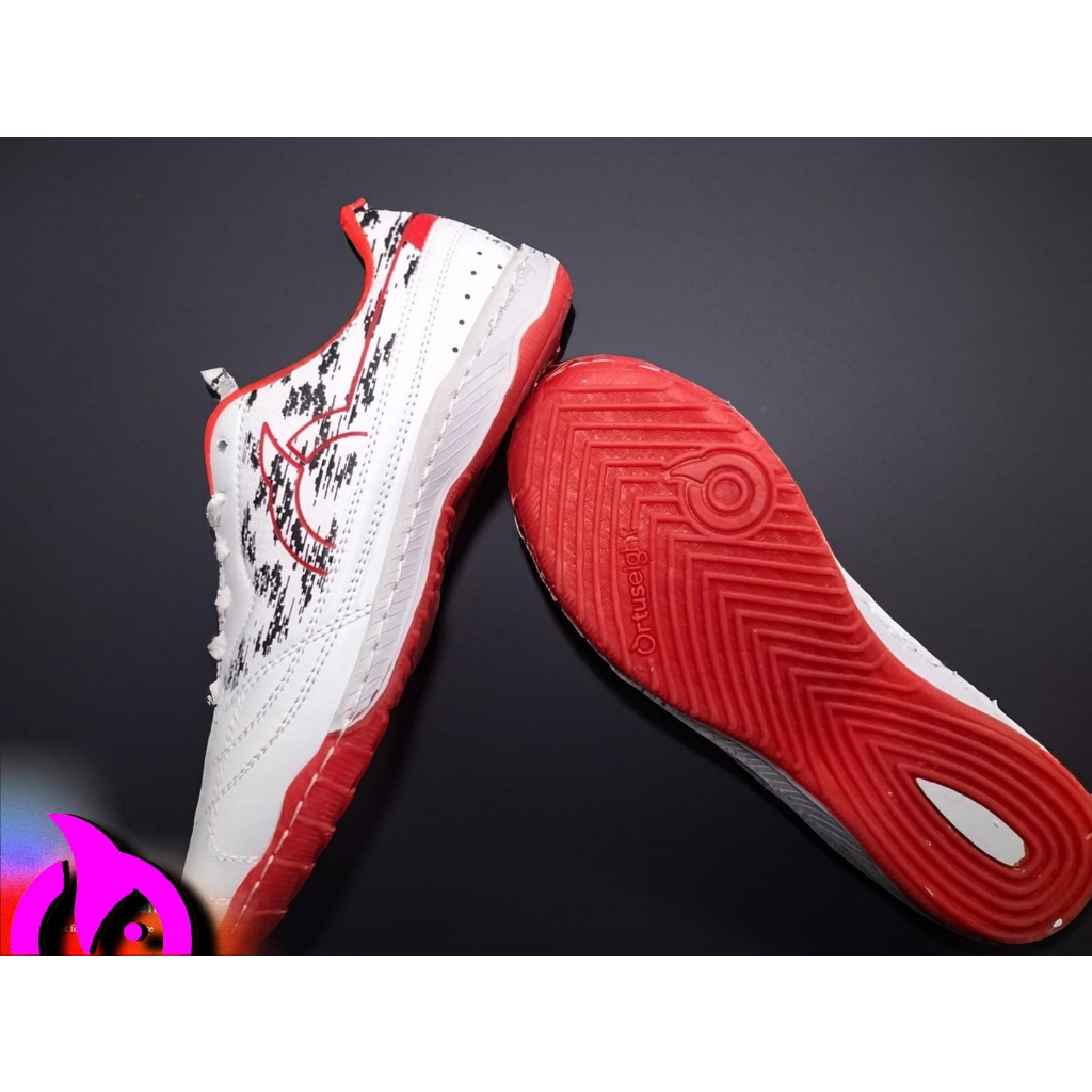 ฟรีรองเท้า DEKER ORTUS MAIST FG FUTSAL /FUL SOLE 360d