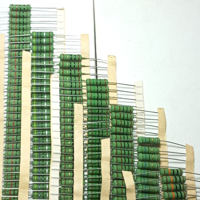 ตัวต้านทานเดิมโอริญี่ปุ่น 2 วัตต์ 100 120 150 180 200 220 270 300 330 390 470 560 680 820 โอห์ม R 10