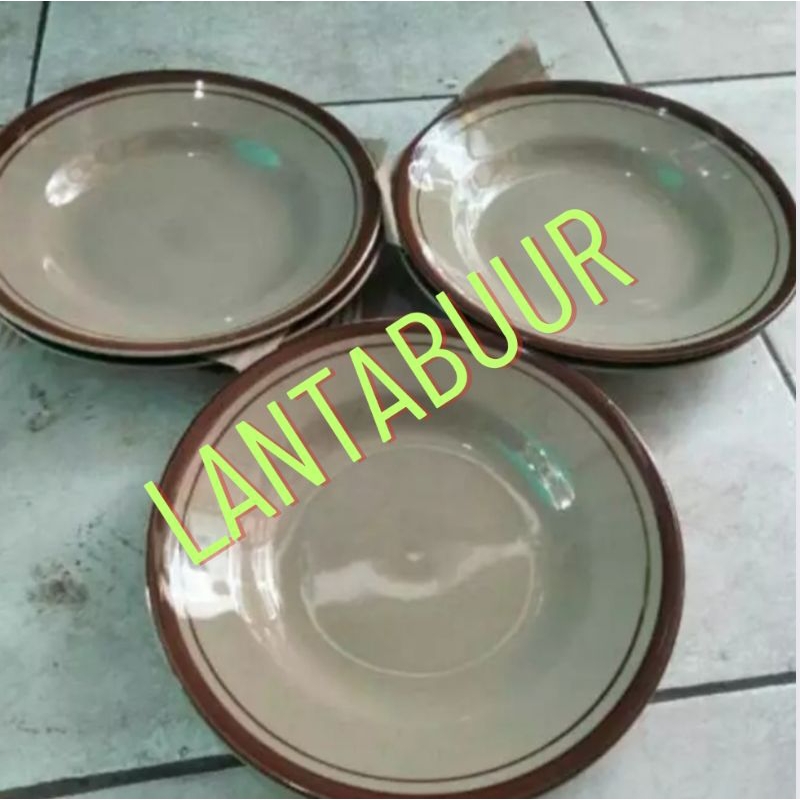 BROWN CERAMIC DINNER PLATE // BROWN LIST CERAMIC PLATE // LUCKY BRAND BROWN DINNER PLATE