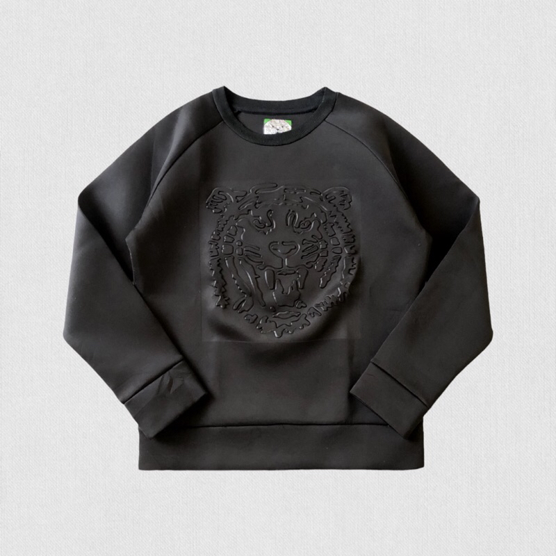 เสื้อสเวตเตอร์ Jungle Kenzo Paris Crewneck Tiger นูนสีดํา