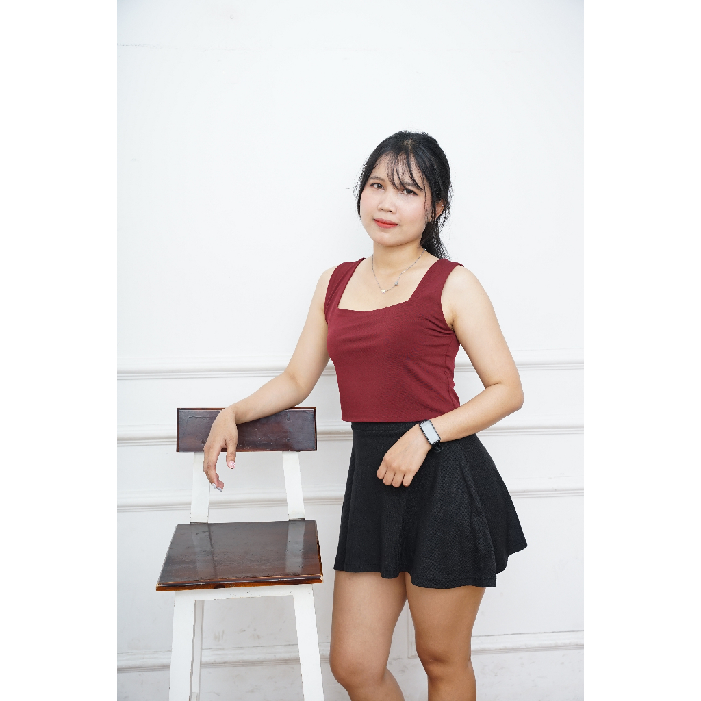 Bella Square Basic Top / เสื้อกล้ามผู้หญิง / Basic Top Maroon