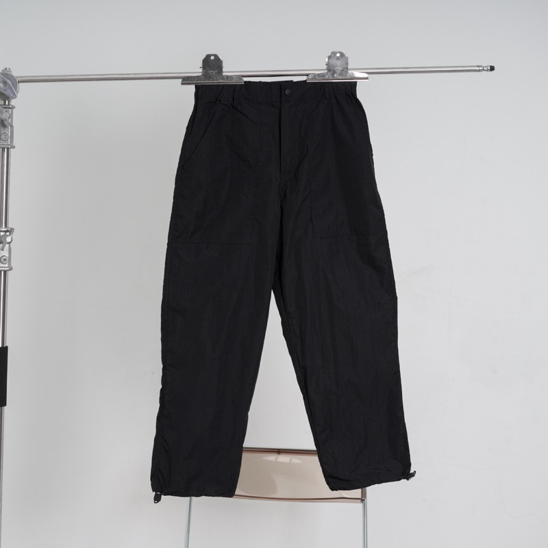 Hu Fatigue Nylon Pants สีดํา