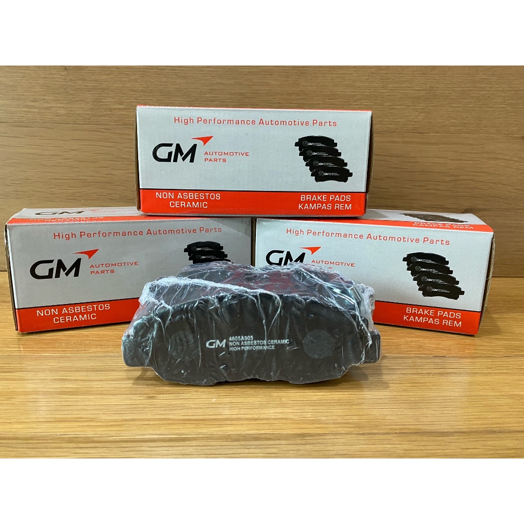 ผ้าเบรกหน้ารถยนต์ L300 ดีเซล 4605A905 GMMII-L1256