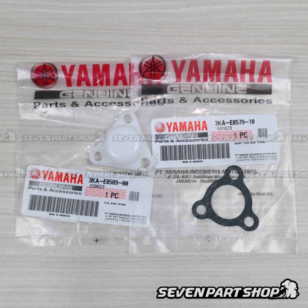 ฝาครอบพลาสติก ฝาครอบพลาสติก สีขาว RX KING RXK ORIGINAL 3KA-E8589-00 3KA-E8579-10