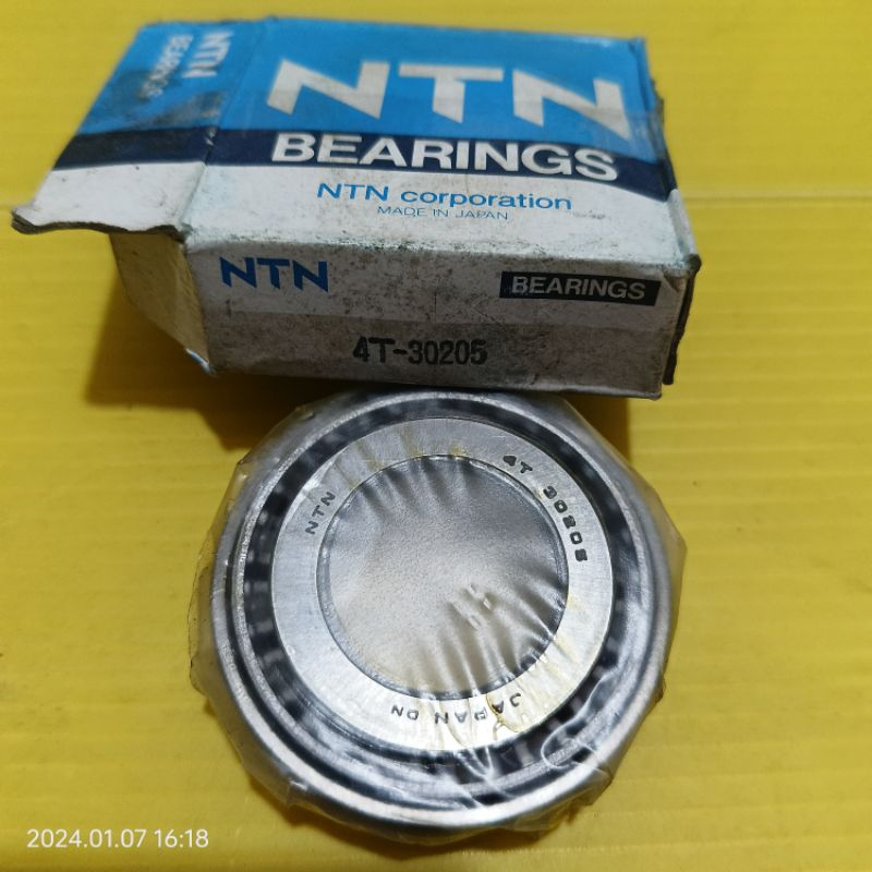 30205 / 4T-30205 NTN แบริ่งลูกกลิ้งเรียว
