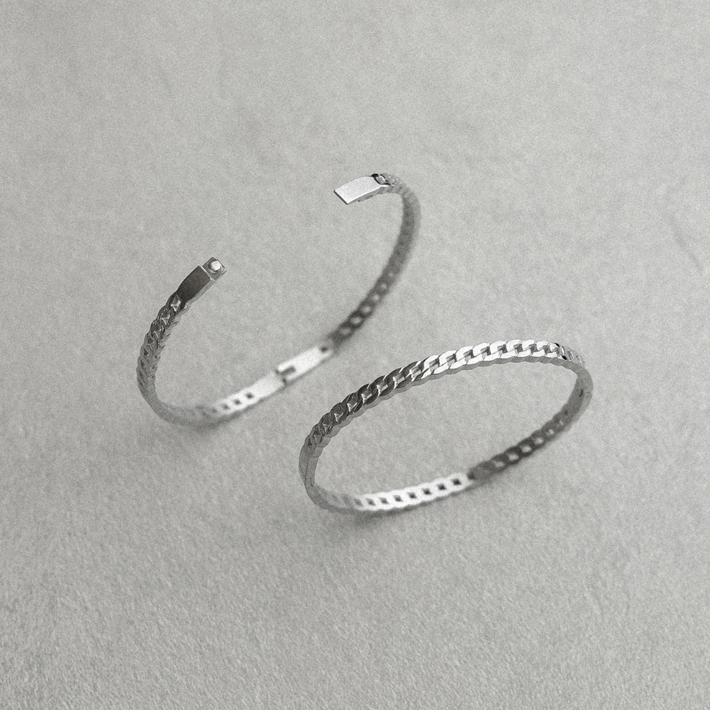 Arnaé Archive Chain Clasp กําไลข้อมือ .สร้อยข้อมือ Unisex พรีเมี่ยม 316L สแตนเลสสแตนเลส