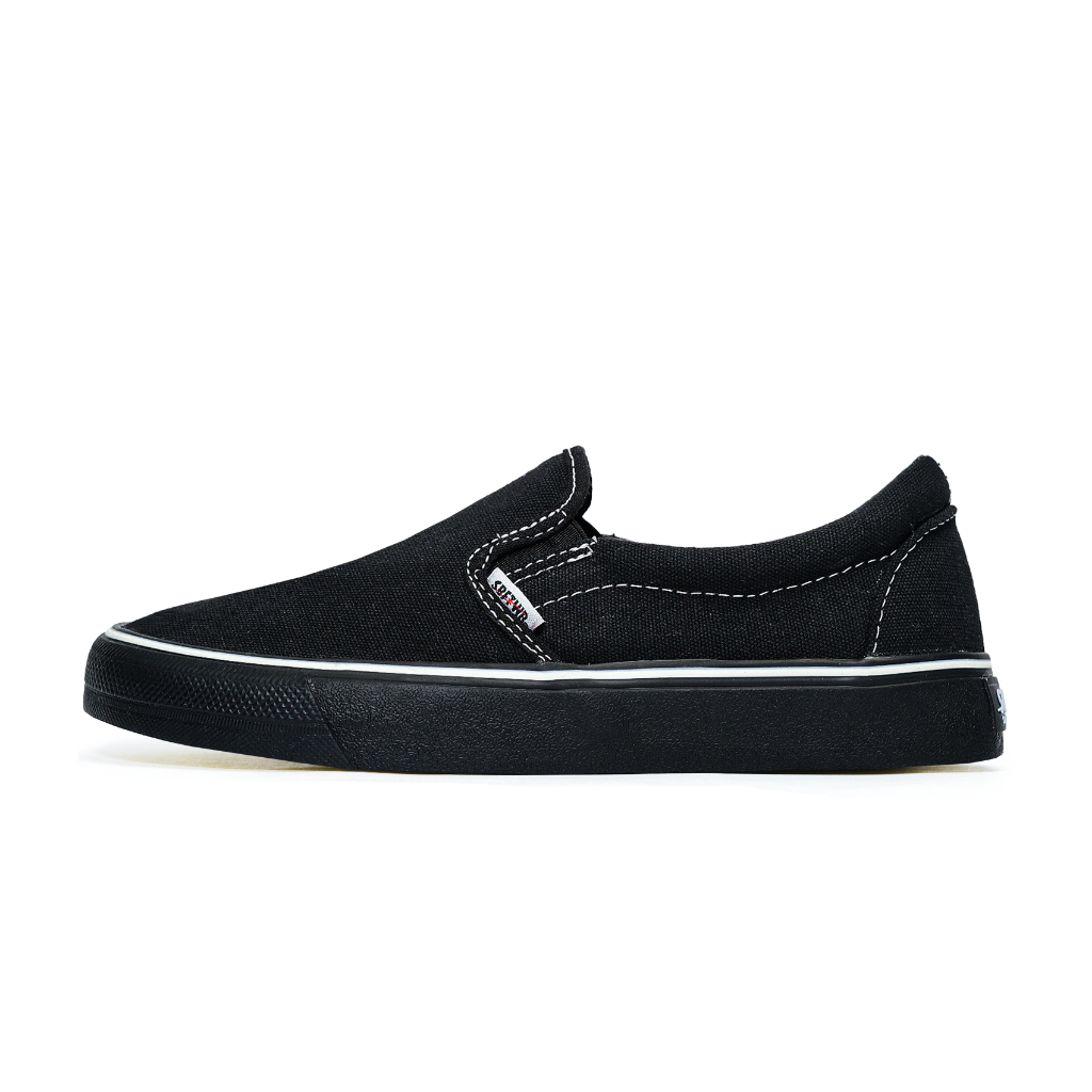 Saba Vintage Slip On Black Cookies - รองเท้าผ้าใบลําลองผู้ชายผู้หญิงรองเท้า