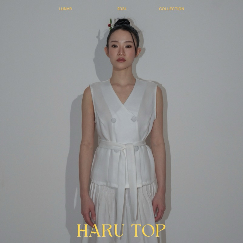 BAUN - HARU TOP*****