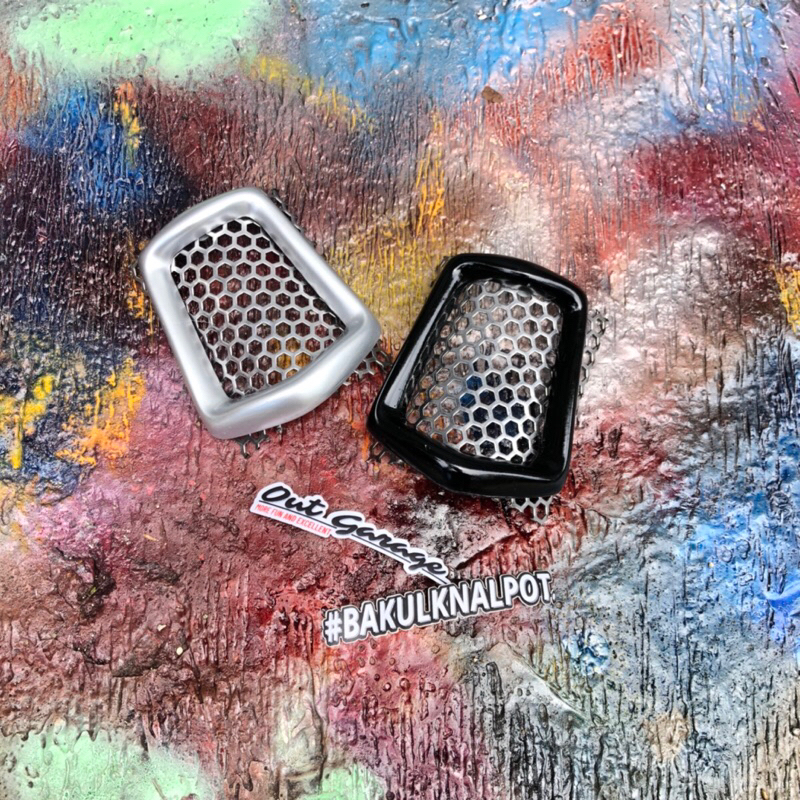 (ชิ้นส่วนที่กําหนดเอง) custom Tie Grill รุ่น Tony Scooter หรือ Optyistic Vespa Matic Sprint Primaver