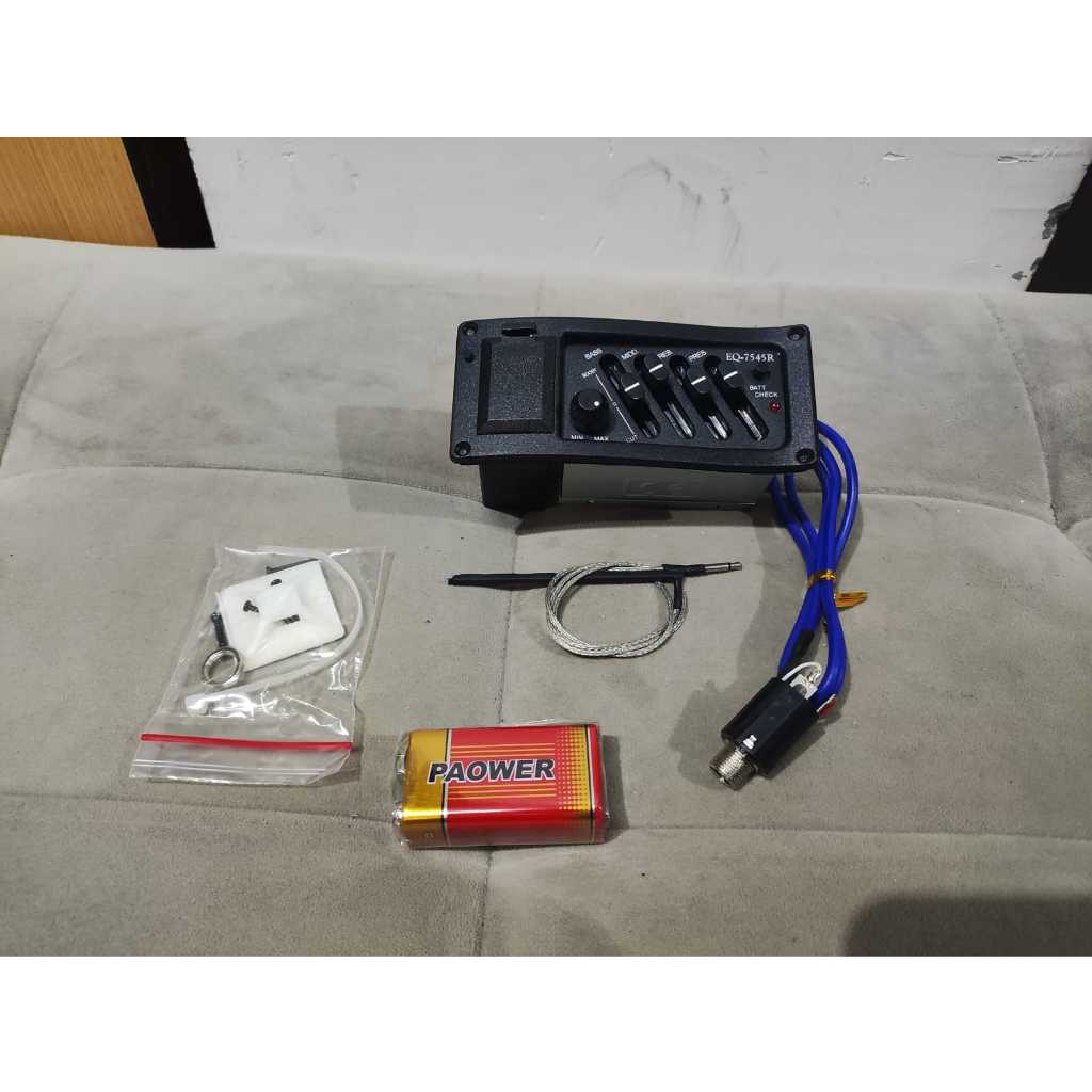 พรีแอมป์ EQ-7545R | ครีมแอมป์กีต้าร์โปร่ง eq7545R