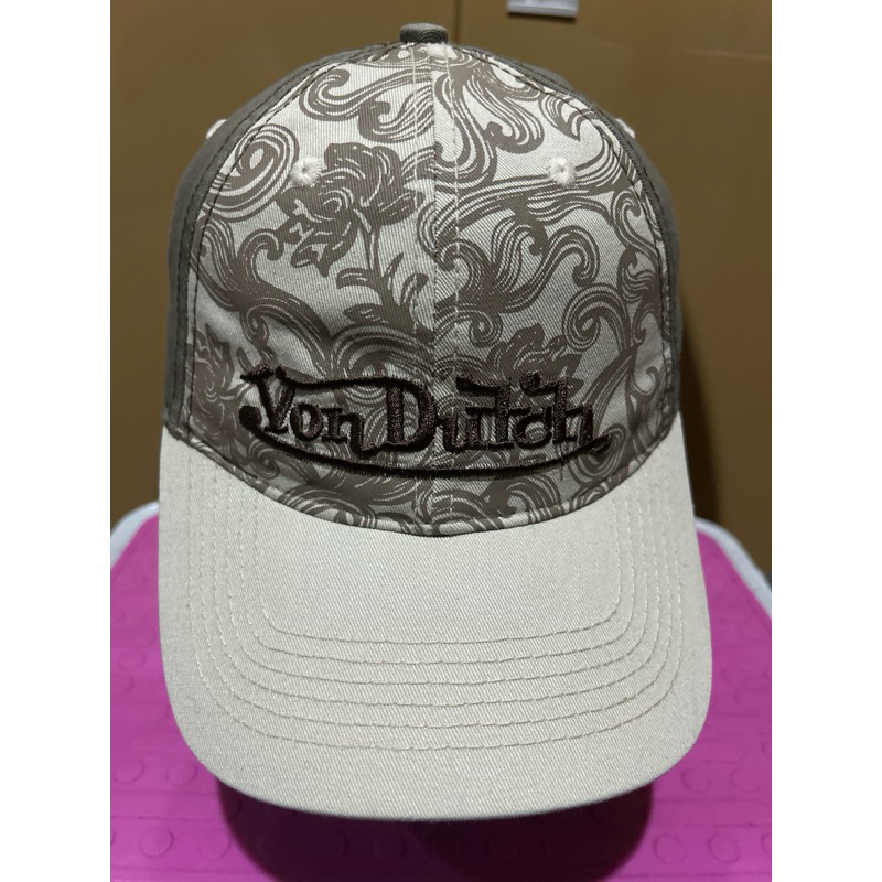 Dual tone color Cap รุ่น หมวกมือสอง plus Von Dutch motif