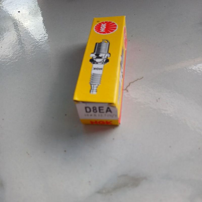 Ngk d8ea Spark Plug*