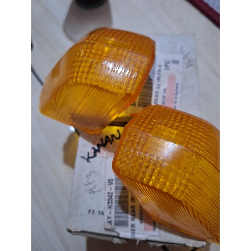 Yamaha Alfa 1988 ไฟเลี้ยวหลัง mica เดิม Yamaha Alfa ไฟเลี้ยว mica สว่าง 88 เดิม YGP