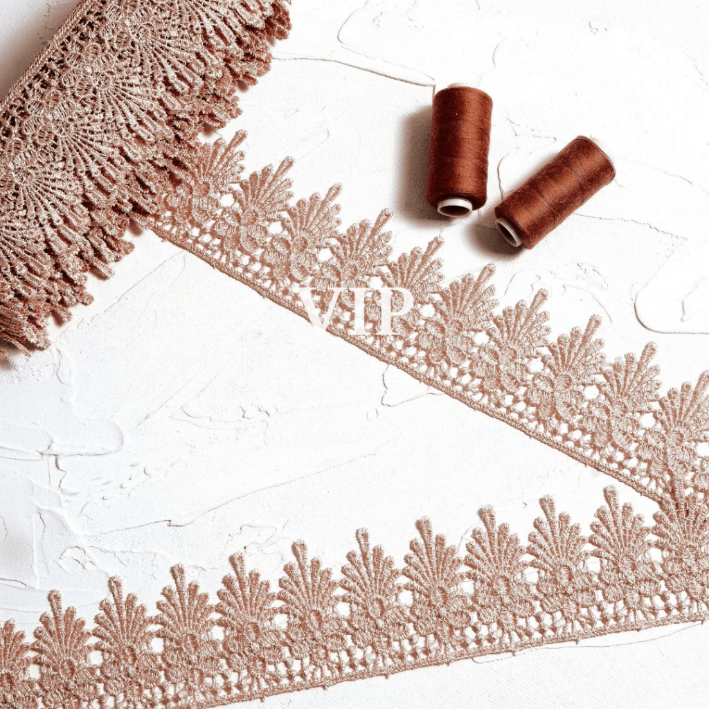 VIP Lace 9 V1343 ลูกไม้ปัก Giper Lace ต่อม้วน