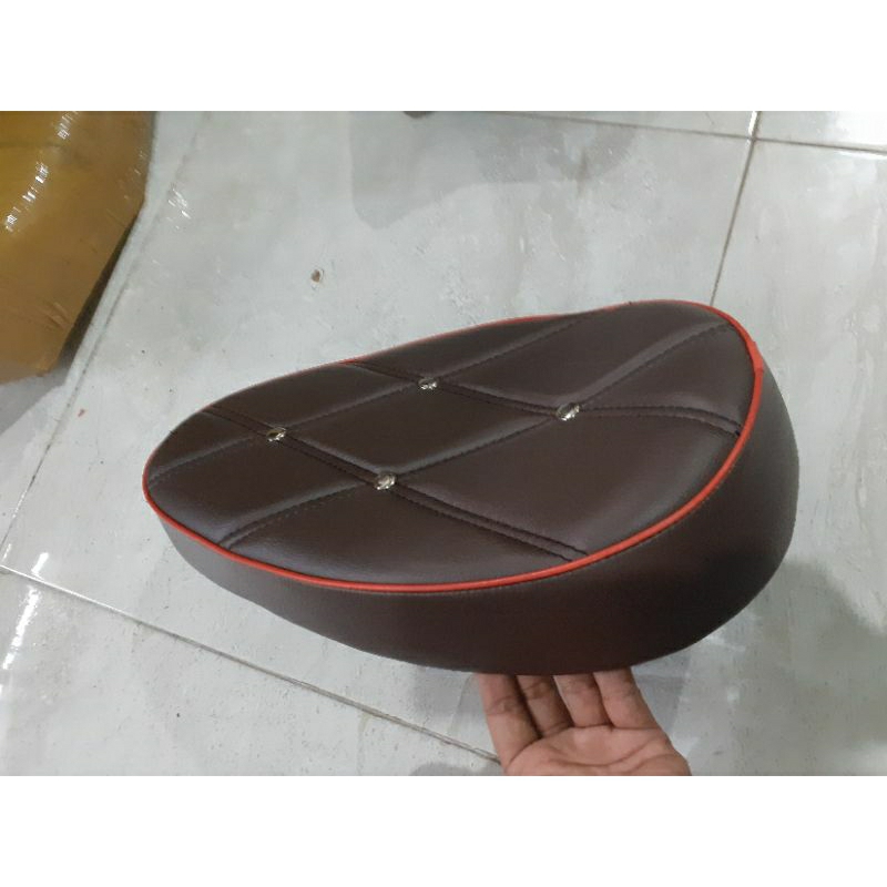HONDA C70 POSPORT SEAT นูน X BENIK VARIATION