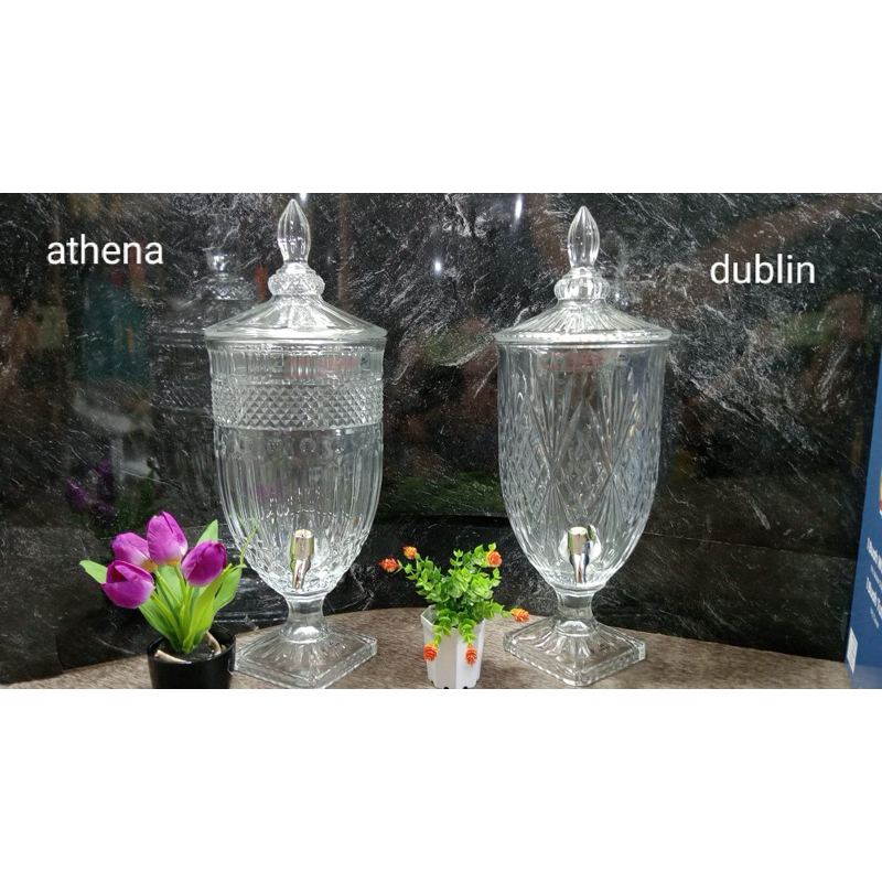 Vicenza Athena และเครื่องจ่ายน้ําผลไม้ Dublin