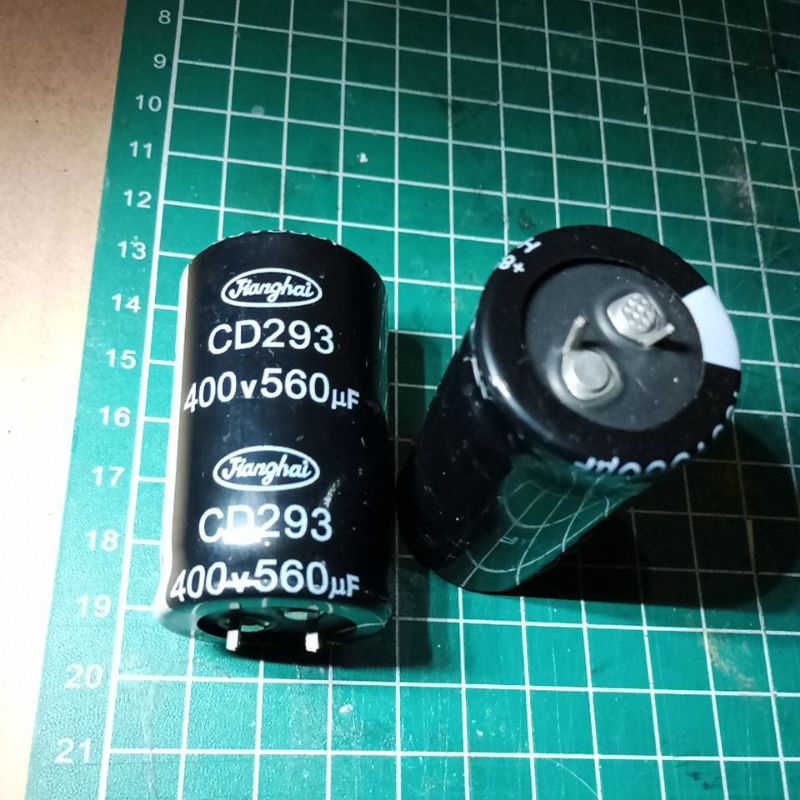 ELCO 560 UF 400V****