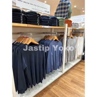 Uniqlo เสื้อยืดผู้ชาย คอกลม แขนยาว ขนแปรงนุ่ม (สัมผัสนุ่ม)