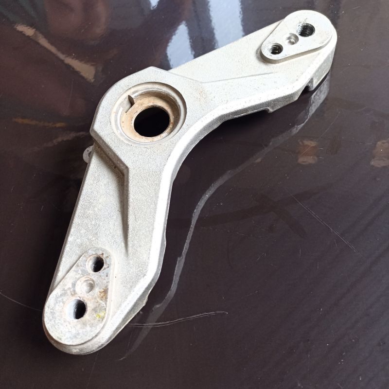 segitiga atas stang triple clamp Yamaha X1r x1R jupiter mx thailand Original