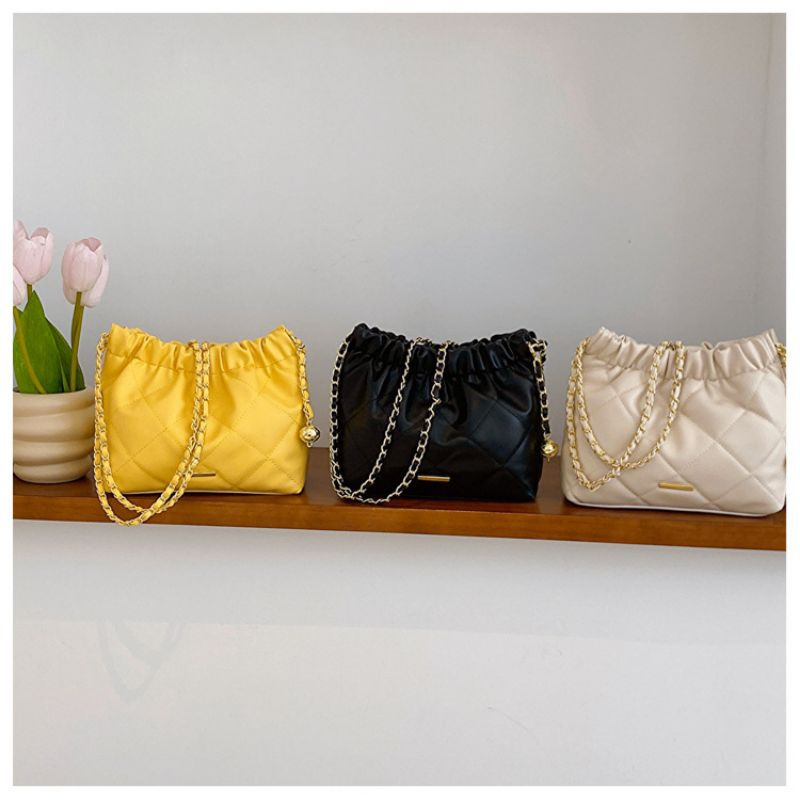 JENNIE KOREA SHOULDER BAG / JENNIE KOREA SHOULDER BAG / CH*NEL BAG KOREA