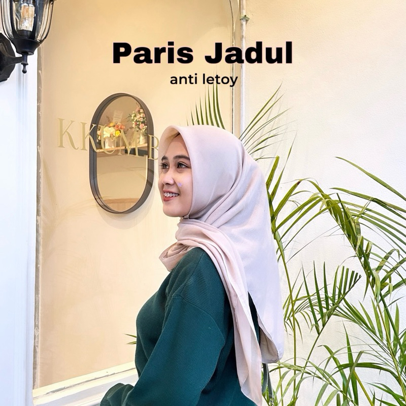 OLD SCHOOL PARIS SQUARE / old school Paris / old school Paris / hijab ทรงสี่เหลี่ยมพื้นฐาน