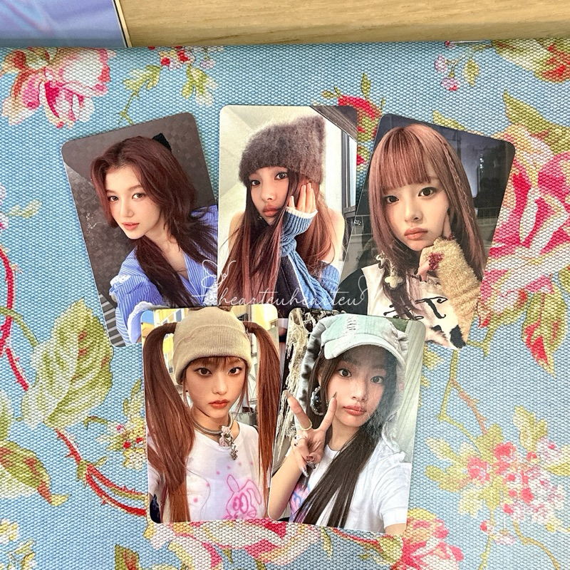 Hearteuhearteu [READY STOCK] [OFFICIAL] NEWJEANS / NJZ / MHDHH Photocard จาก POB Shopee Kpopmerch VC