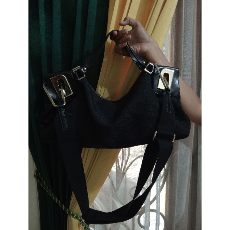 กระเป๋า DKNY มือสองของแท้