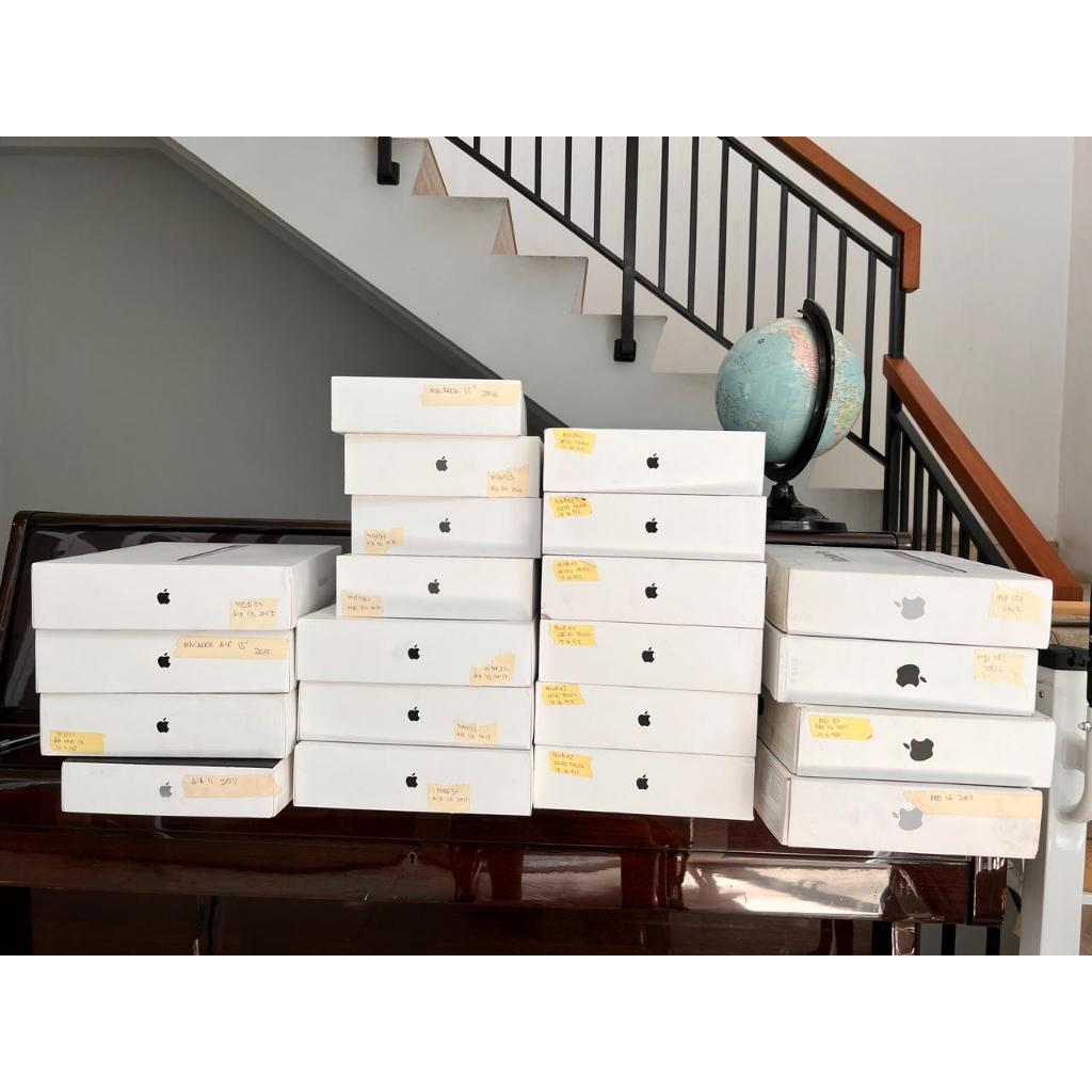 ORIGINAL Macbook Air Macbook Pro กล่องกระดาษพร้อมสมุดสติ๊กเกอร์