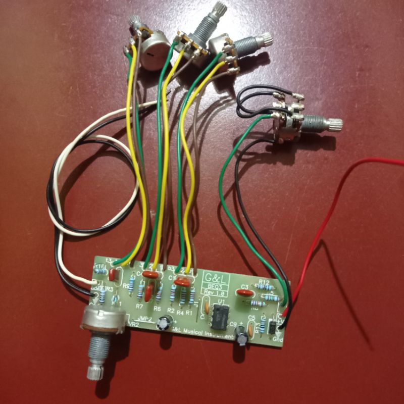 GnL BEQ3 Rev 1.0 3 Band 5 Potentiometer Bass Preamp