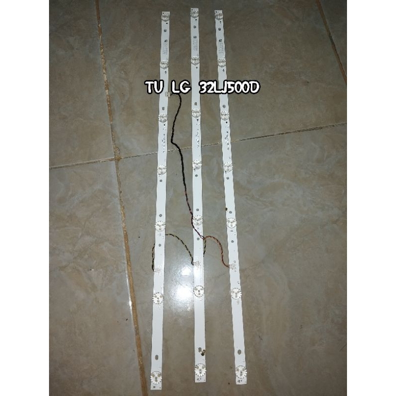 ไฟแผง LG 32LJ500D***