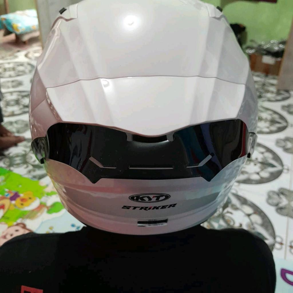 สปอยเลอร์หมวกกันน็อค KYT Striker KYT Striker