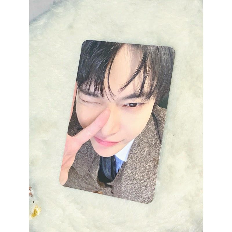 Photocard nct doyoung smini btfm (โต๊ะอ่าน)