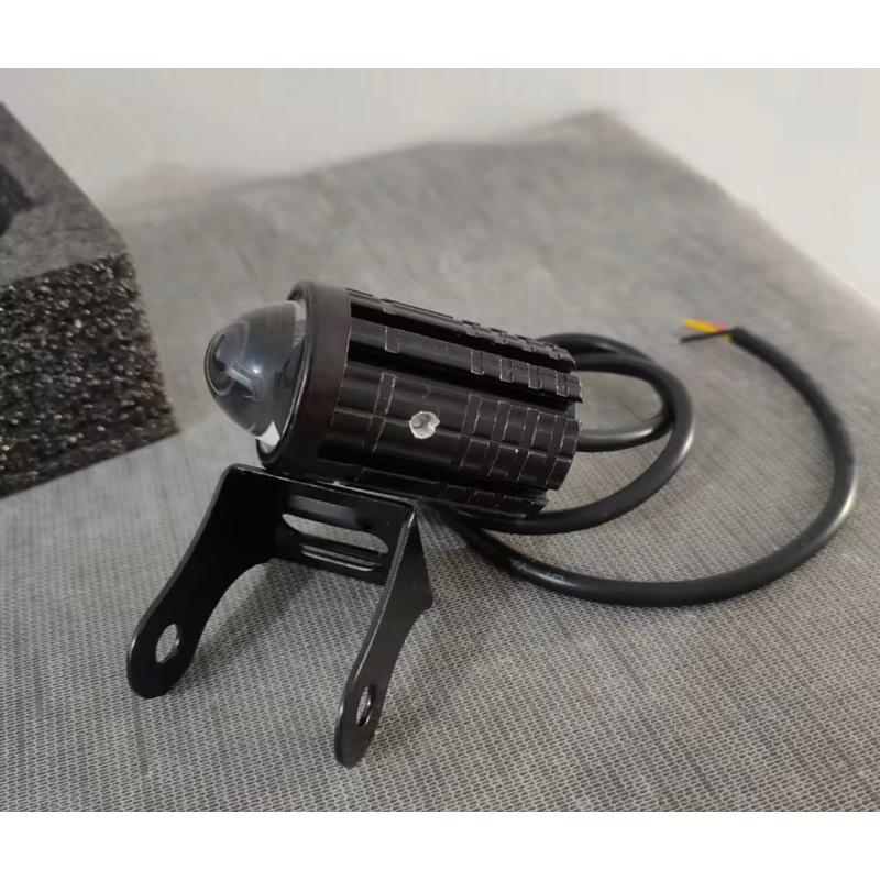 ใหม่ล่าสุดรถจักรยานยนต์ LED LASER HEAD LIGHT D2 H6 H4 P15D AC DC 9-80V BEBEK MATIC 2 สี