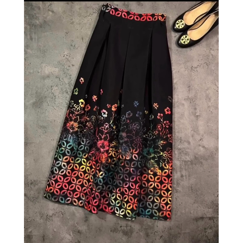 NUSTANA WRITE BATIK SKIRT