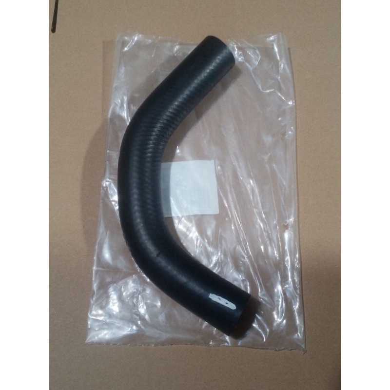 Suzuki Vitara Se 416 ท่อหม้อน้ํากลาง