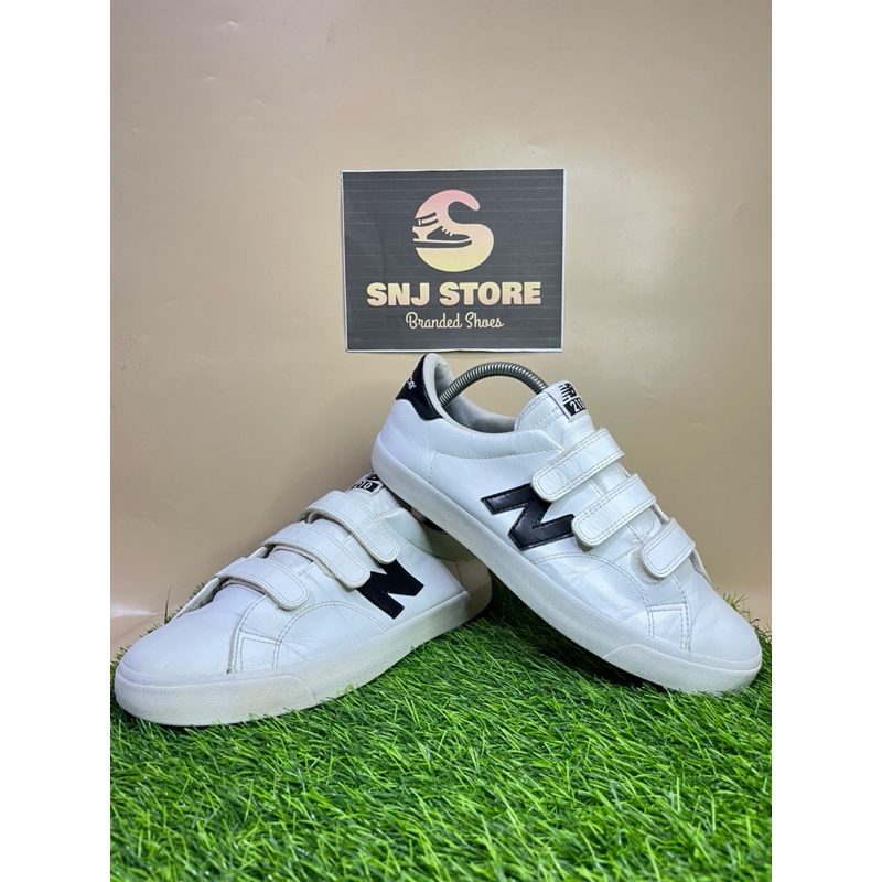 New Balance 210 Classic 3 Straps Sz 41.5 Second