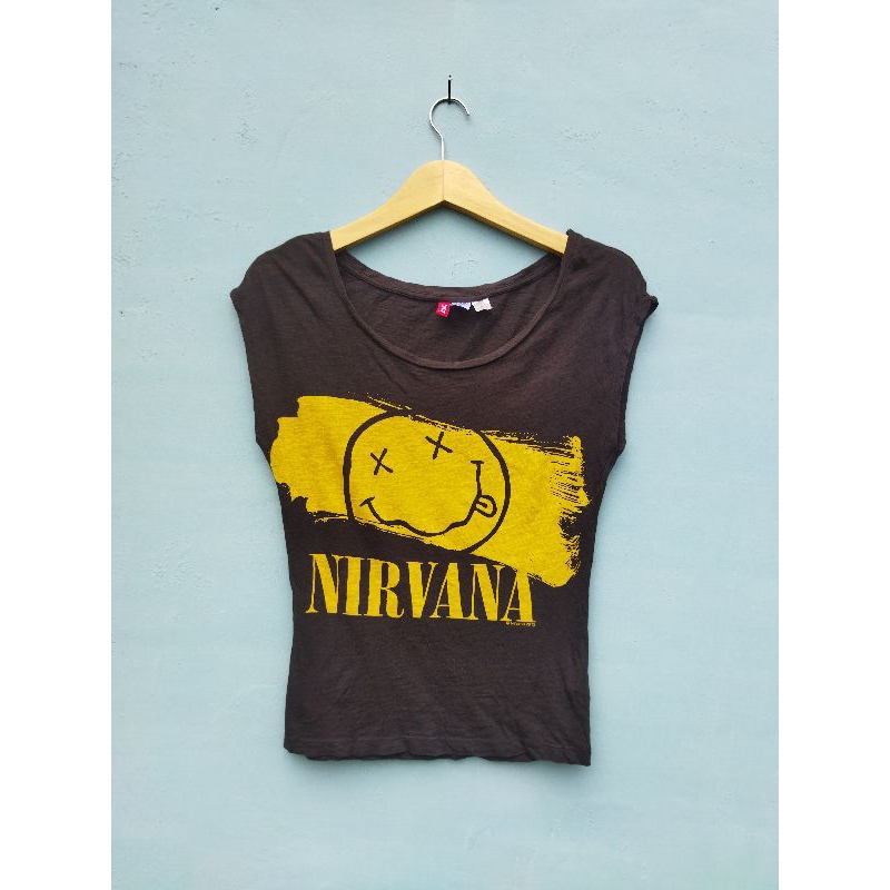 เสื้อยืด nirvana h&m ดั้งเดิม