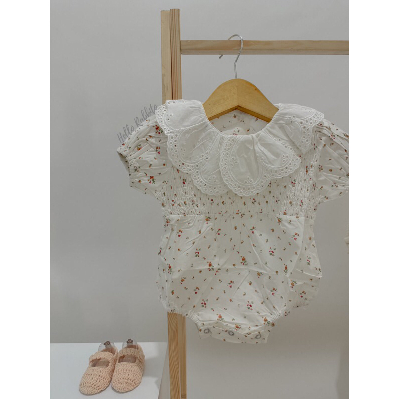 Hello Rabbito Emily Floral Romper / ชุดรอมเปอร์เด็กผู้หญิง / เสื้อผ้าเด็กผู้หญิง / จัมเปอร์เด็ก / ชุ