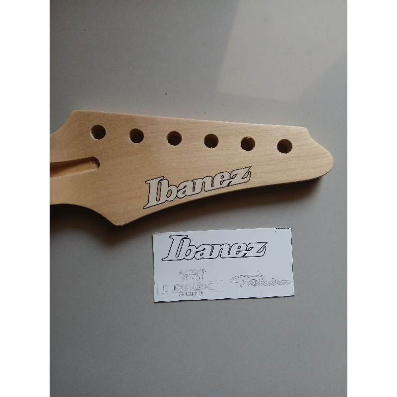 รูปลอก ibanez AZ พรีเมี่ยม