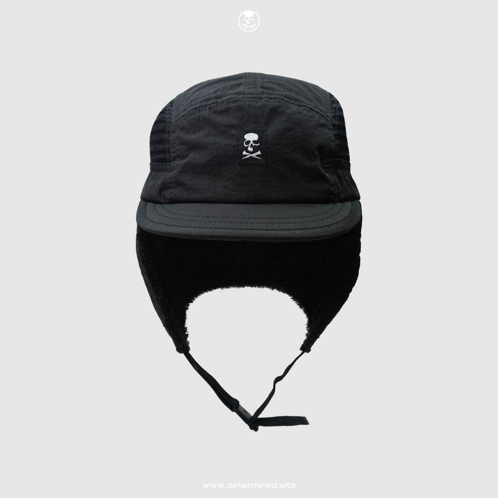DETERMINED Earflap Cap SUGOI หมวกผู้ชาย