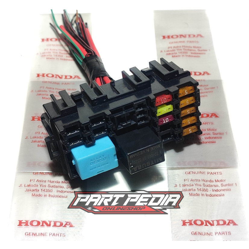กล่องฟิวส์ครบชุด กล่องฟิวส์ honda genio scoopy ใหม่ k2f beat ใหม่ led beat street led beat deluxe k1a เดิม