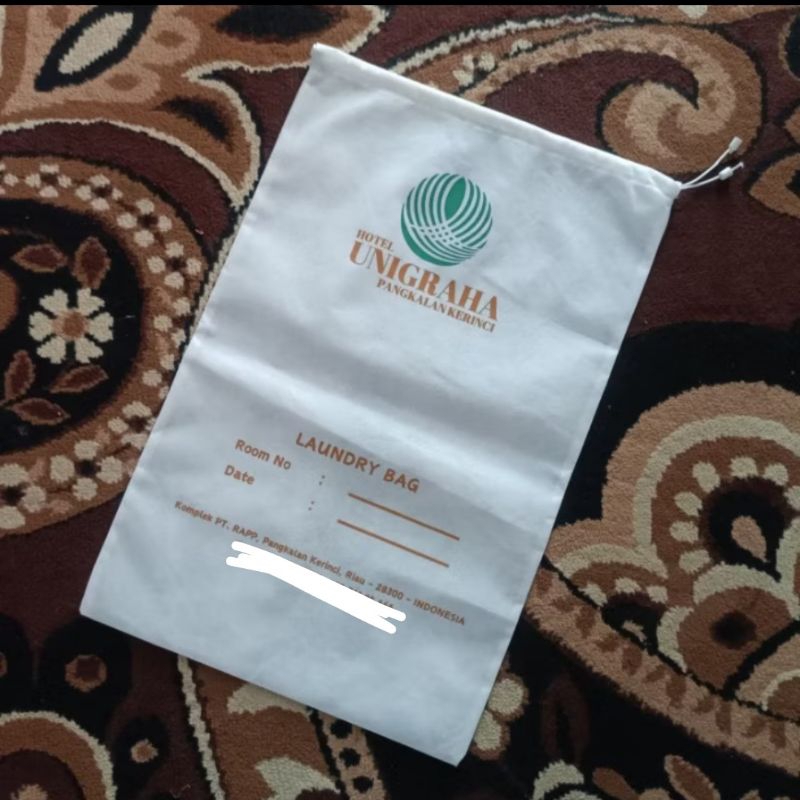CUSTOM LAUNDRY BAG UK.40X60/DRAWSTRING LAUNDRY BAG/HOTEL LAUNDRY BAG 65 GSM/ZPPER LAUNDRY BAG/HOTEL/