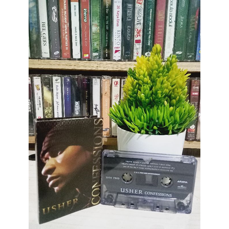 USHER CONFESSIONS CASSETTE
