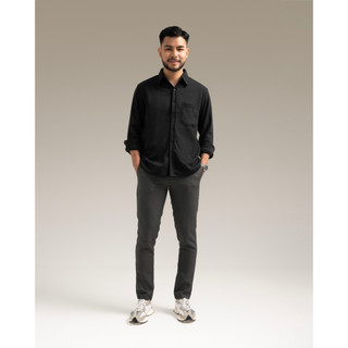 Broodis Kemeja Polos Hitam Cotton SOFTEE Black Lengan Panjang Slimfit