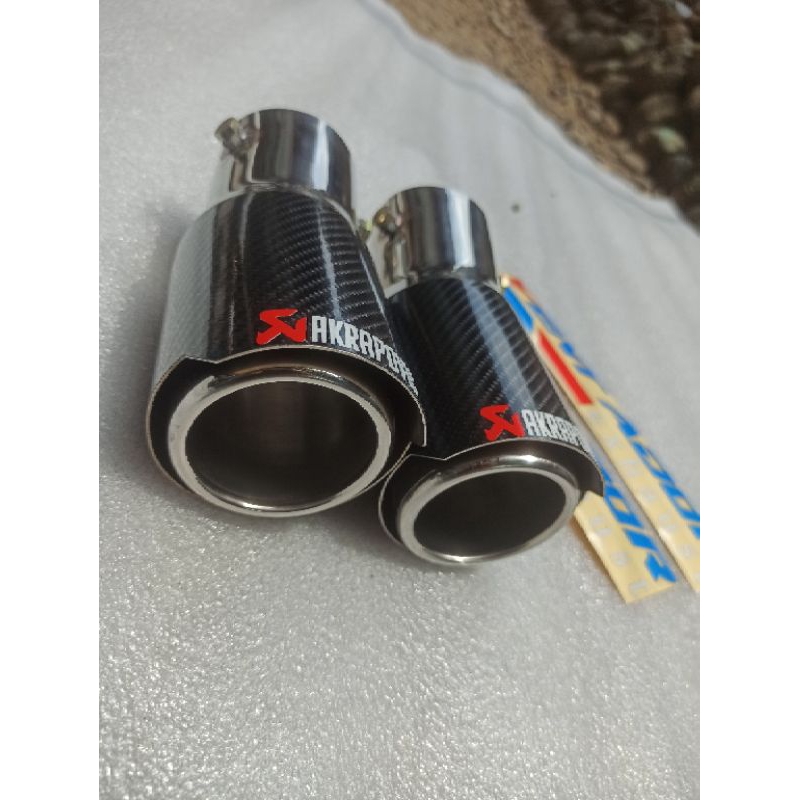 ปลายท่อ Akrapovic ท่อไอเสียรถยนต์พิเศษ pnp Avanza agya brio โมบิลio